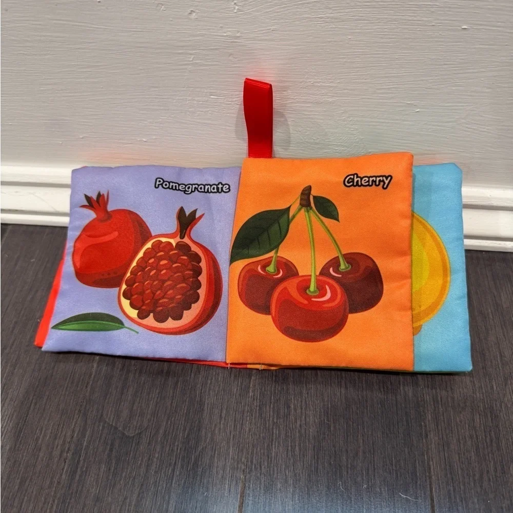 NWOT Infant Baby Colorful Fruit-Themed Soft Small Crinkle Book
